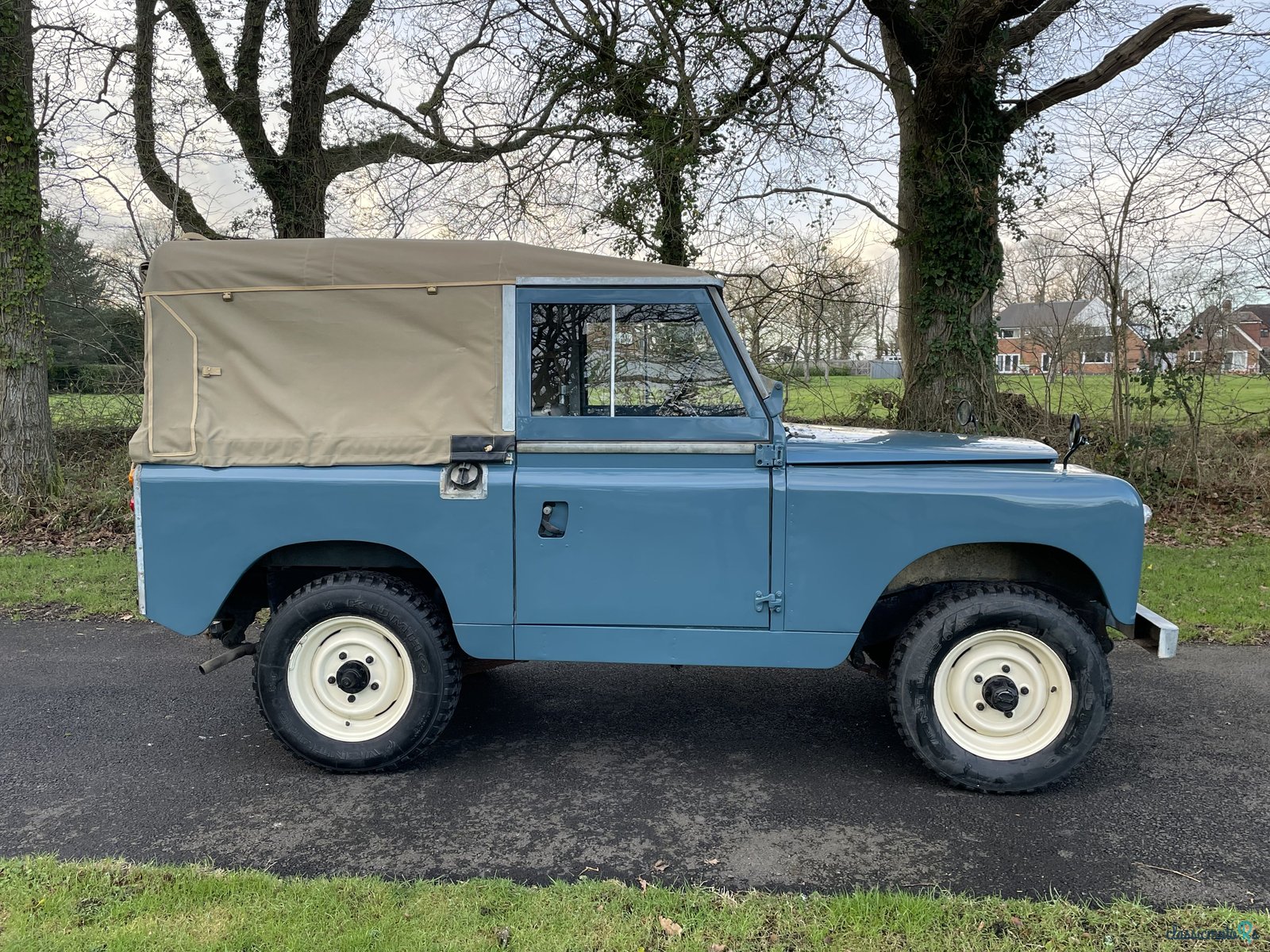 1968' Land Rover Series 2 photo #3