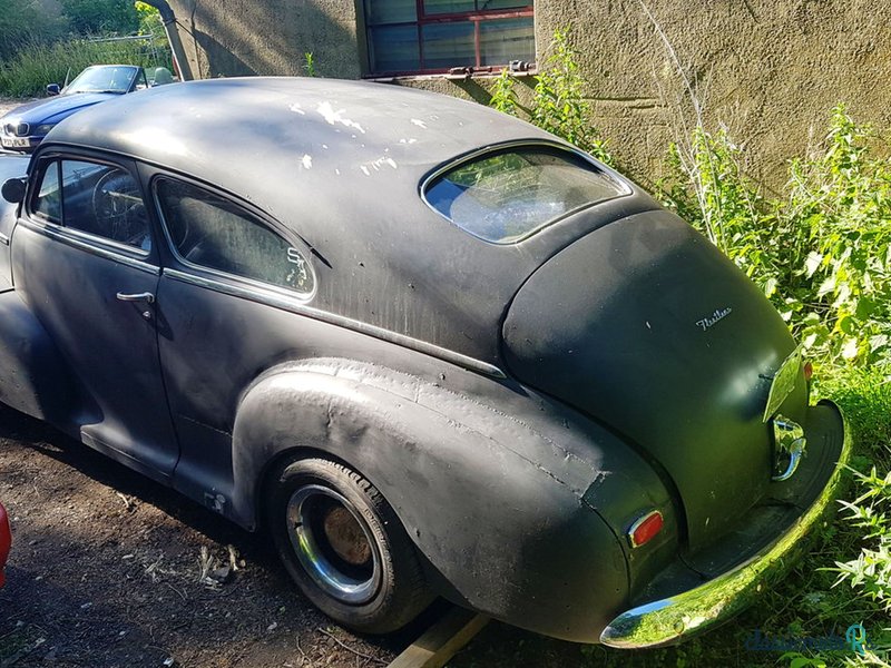 1947' Chevrolet Chevy Fleetline photo #2