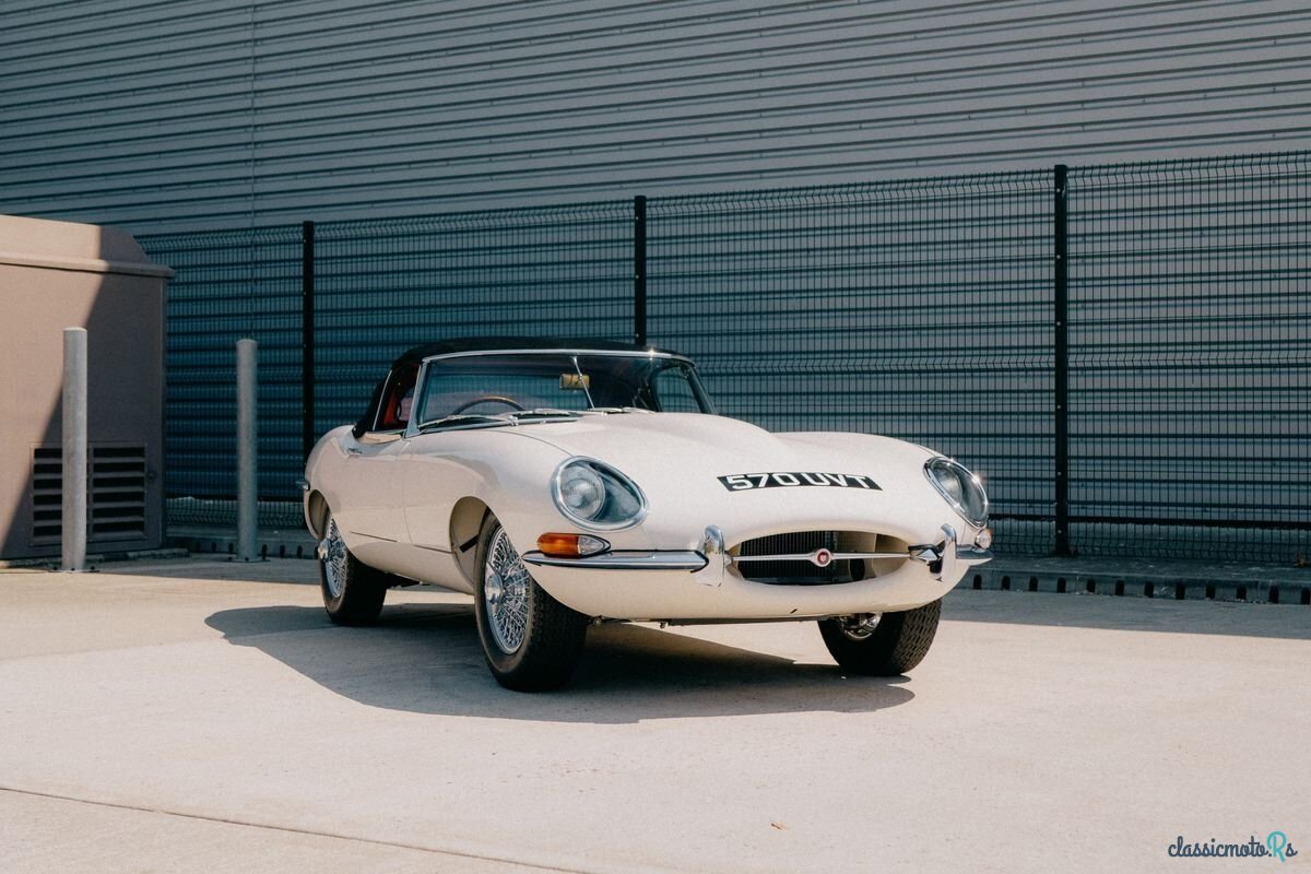 1961' Jaguar E-Type photo #1