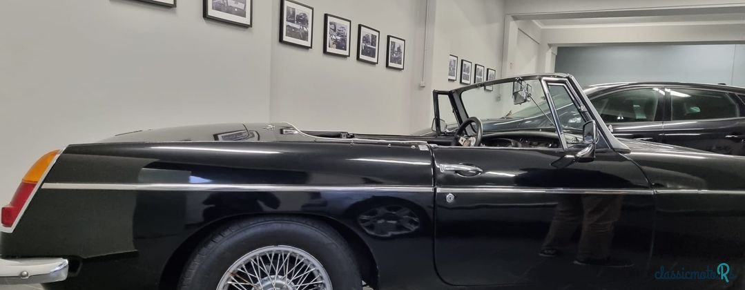 1964' MG MGB photo #3