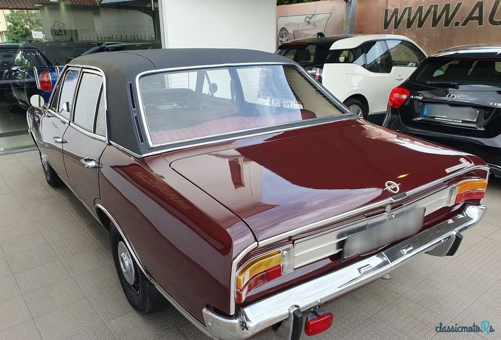 1968' Opel Commodore 2500 4 Door Sedan photo #5
