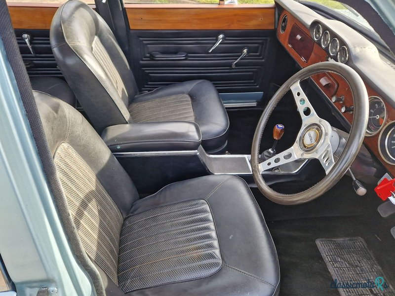 1968' Ford Cortina photo #5