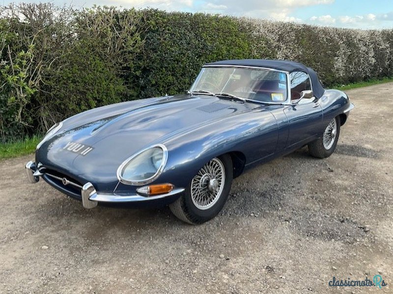 1961' Jaguar photo #1