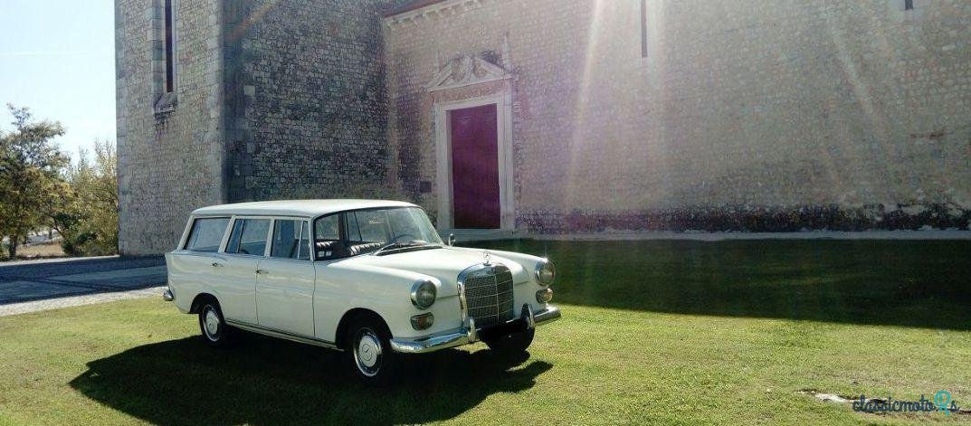1966' Mercedes-Benz 200 Universal photo #3