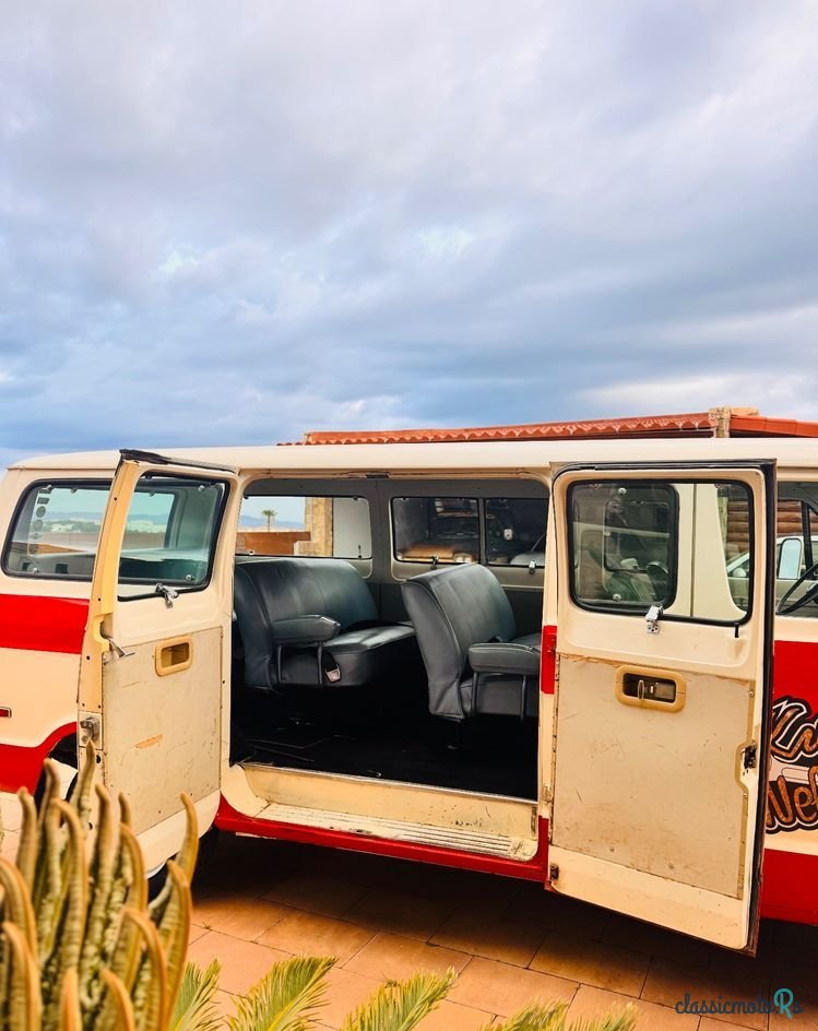 1978' Dodge Van photo #5