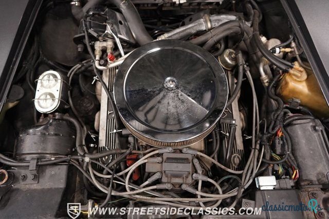1976' Chevrolet Corvette photo #3