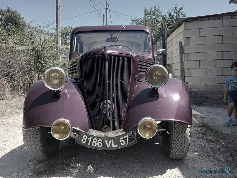 1938' Renault Le Car Celtaquatre photo #7