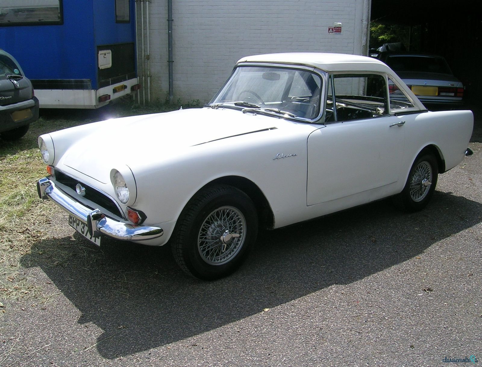 1968' Sunbeam Alpine photo #1