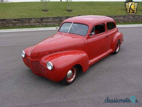 1941' Chevrolet Sedan photo #5