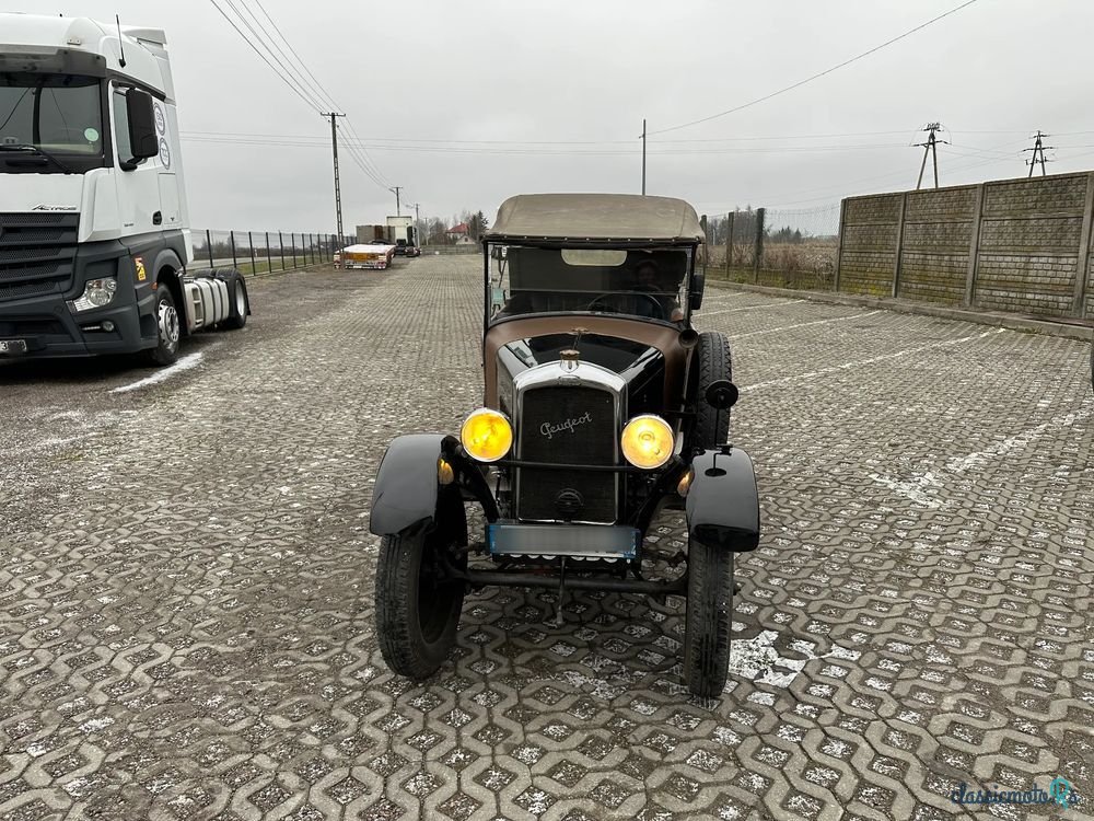 1920' Peugeot photo #2