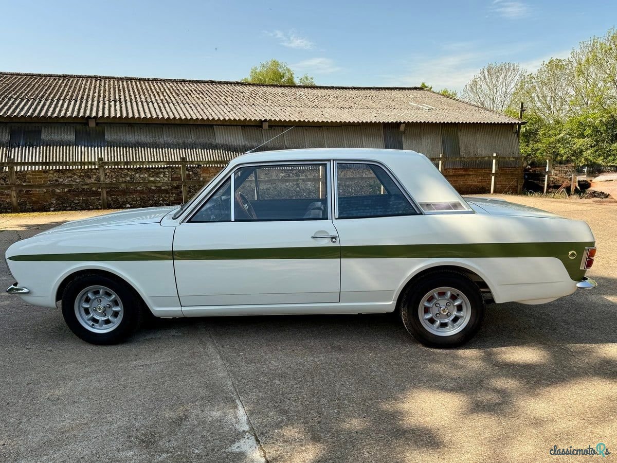 1968' Lotus Cortina photo #6