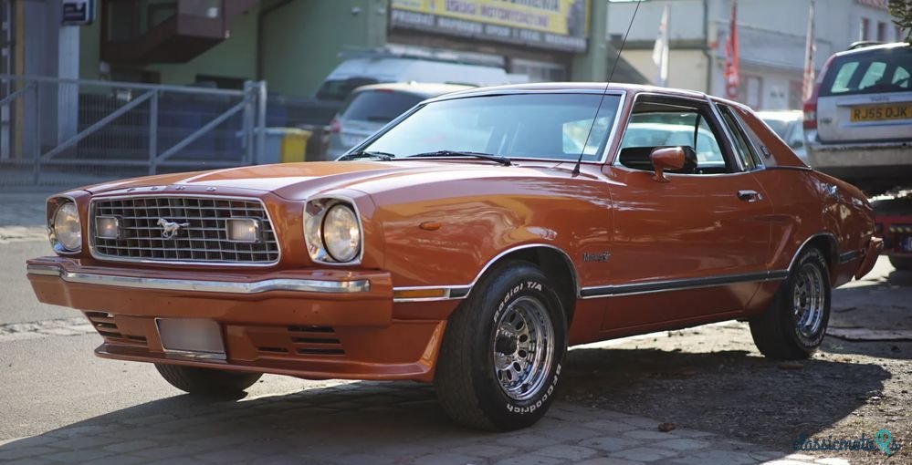 1975' Ford Mustang photo #1