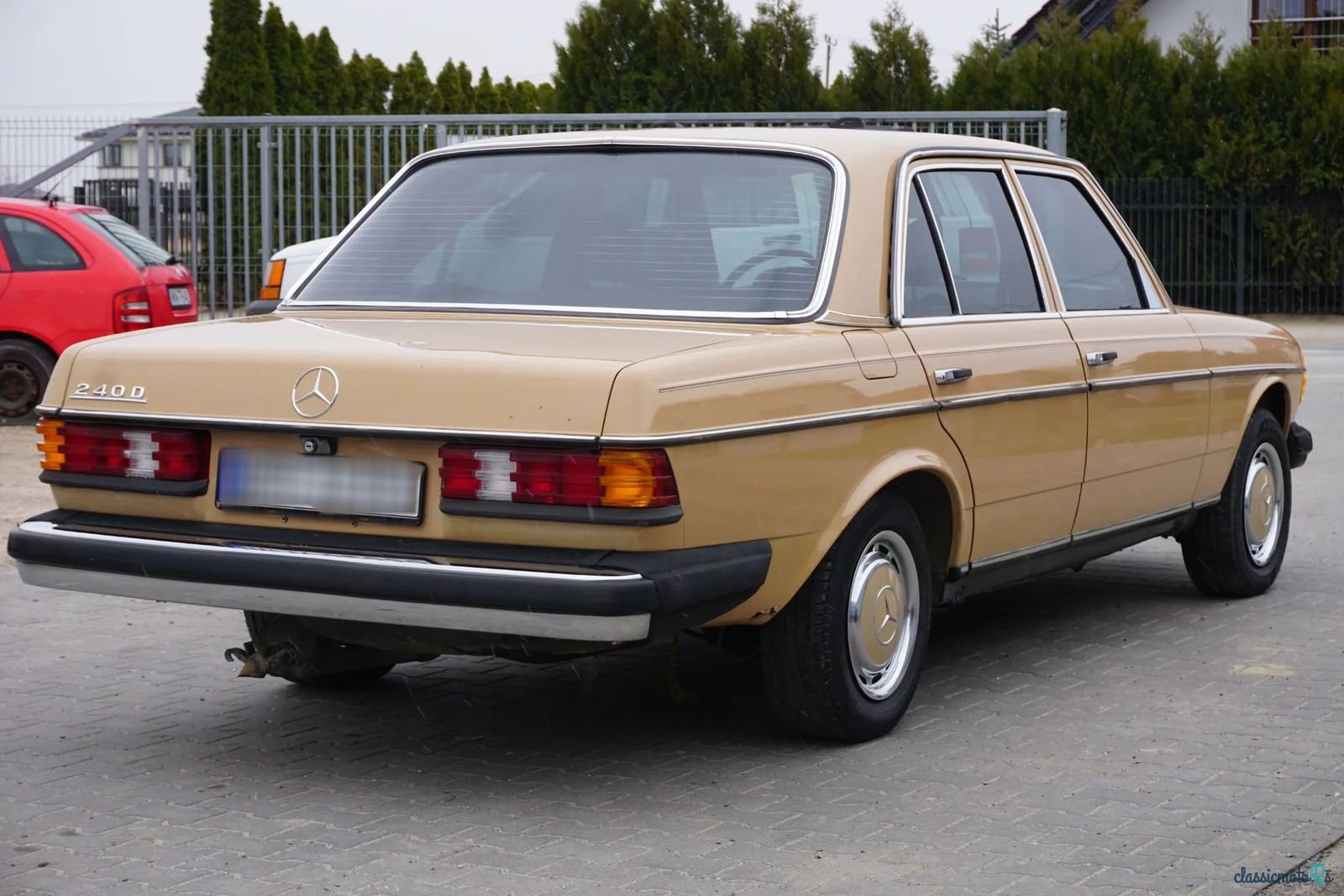 1978' Mercedes-Benz W123 photo #5