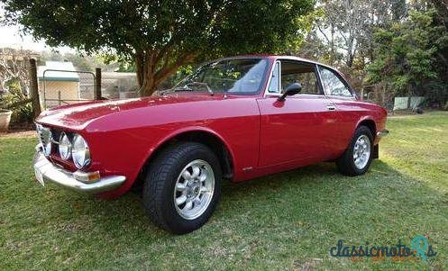 1968' Alfa Romeo 1750 Gt Veloce photo #4