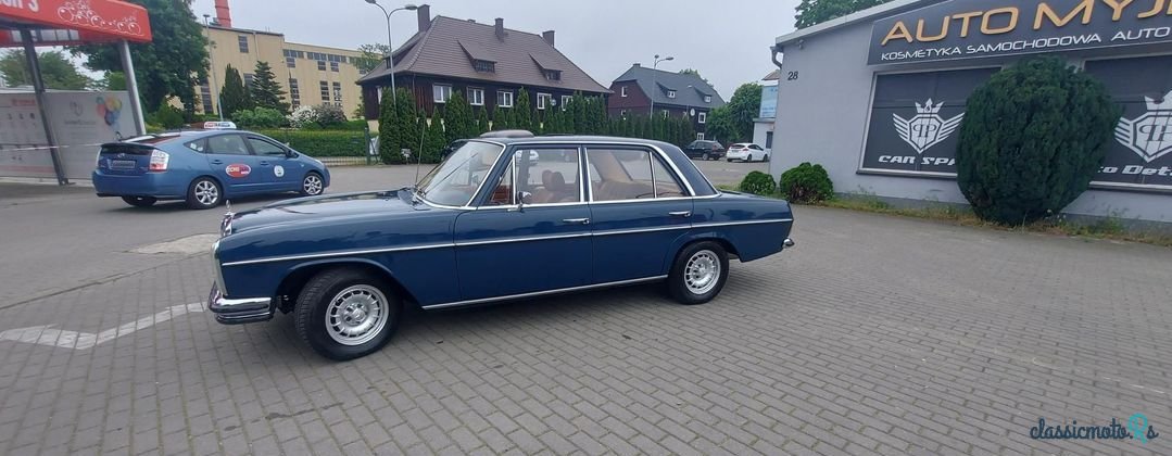 1970' Mercedes-Benz W114 photo #6