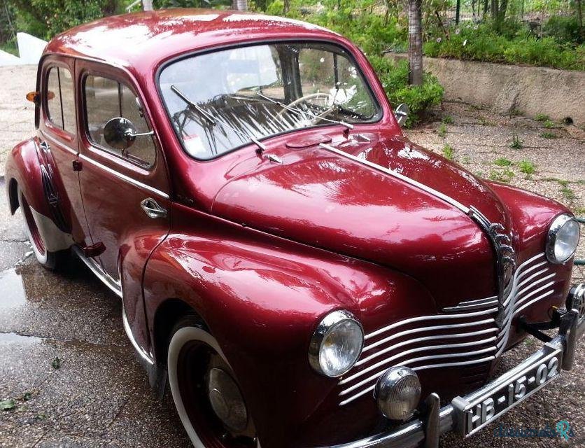 1948' Renault 4 Joaninha photo #1