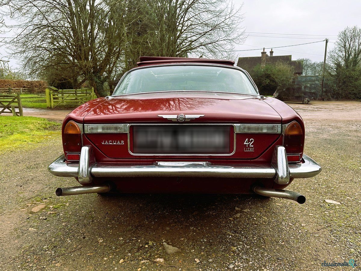 1972' Jaguar XJ photo #5