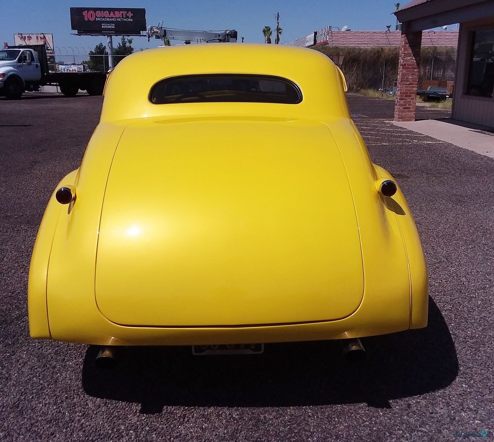 1939' Chevrolet Master Deluxe photo #3