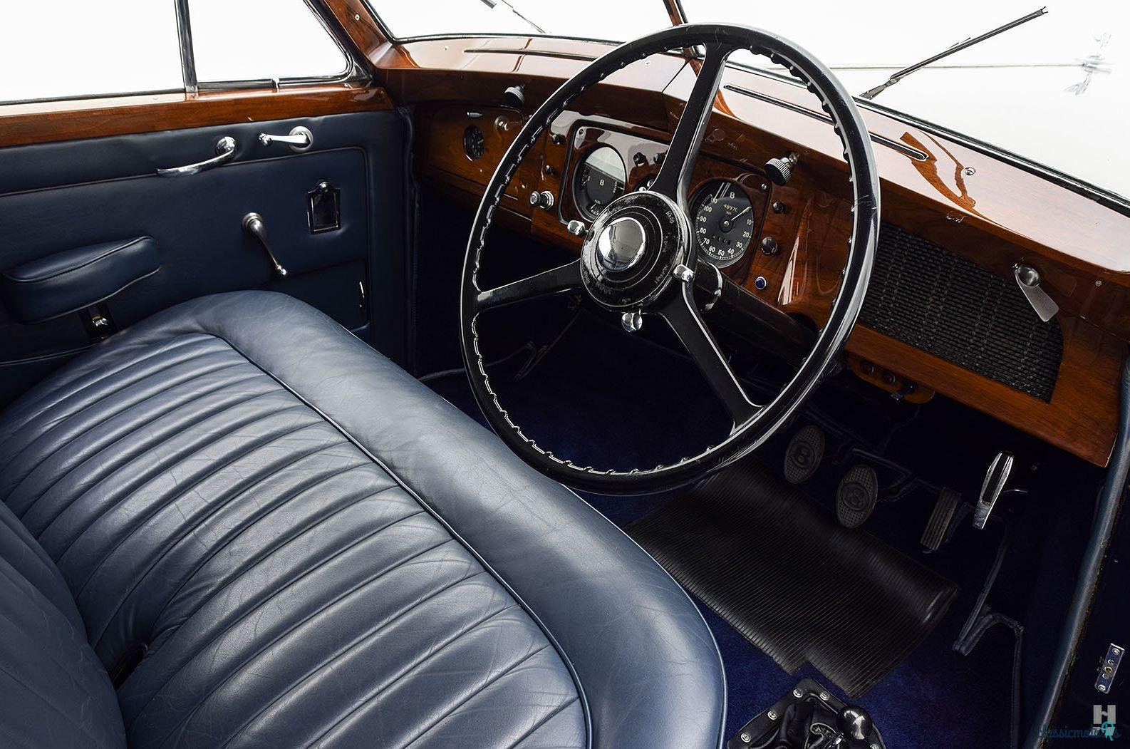 1948' Bentley Mark VI photo #1