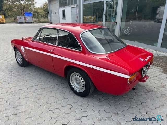1969' Alfa Romeo Gt Junior photo #4