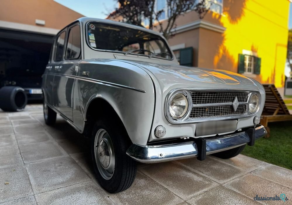 1972' Renault 4 photo #4