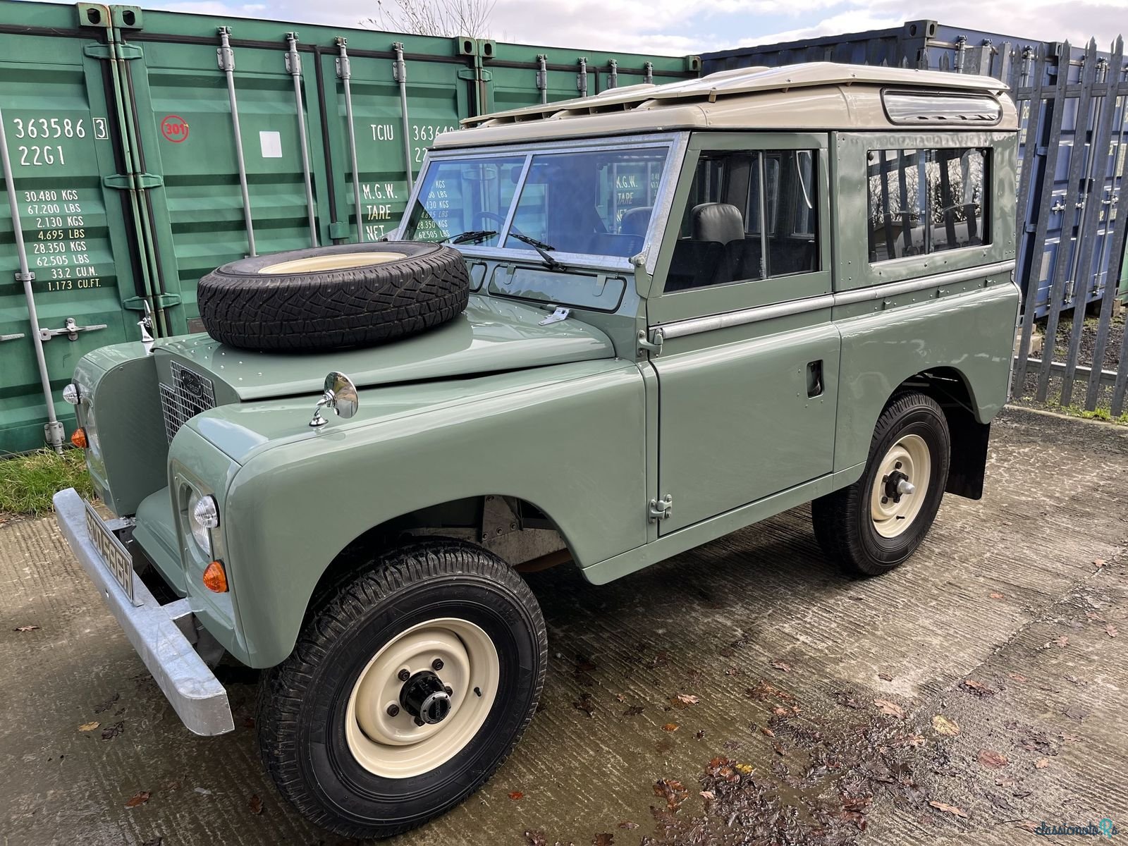 1970' Land Rover Series II photo #4