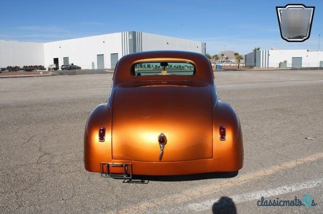 1941' Plymouth Special Deluxe photo #5