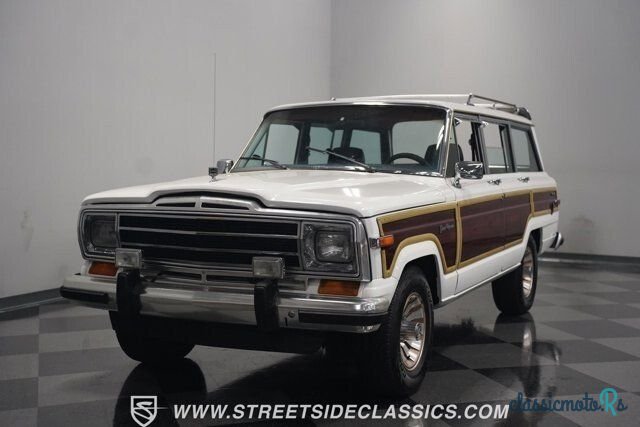 1988' Jeep Grand Wagoneer photo #6