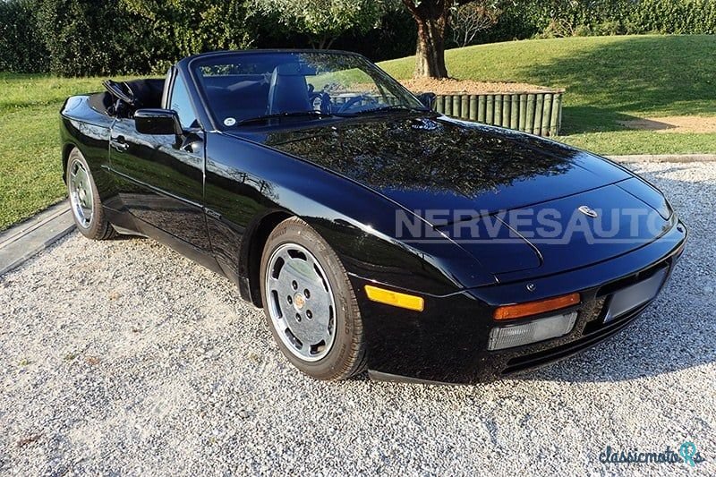 1989' Porsche 944 photo #1
