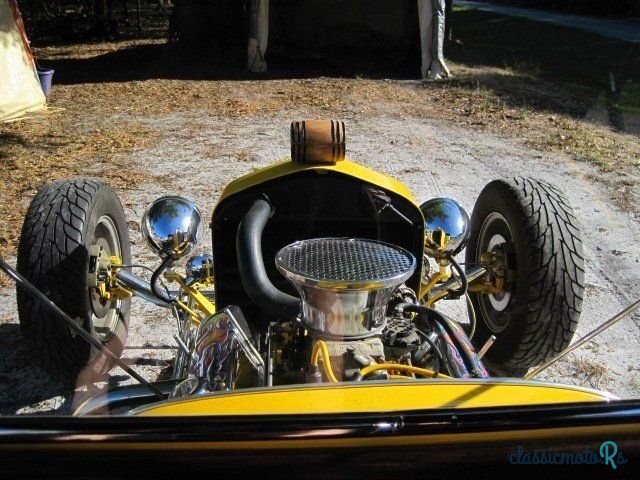 1923' Ford photo #3