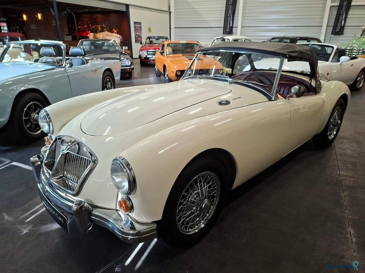 1962' MG MGA photo #1