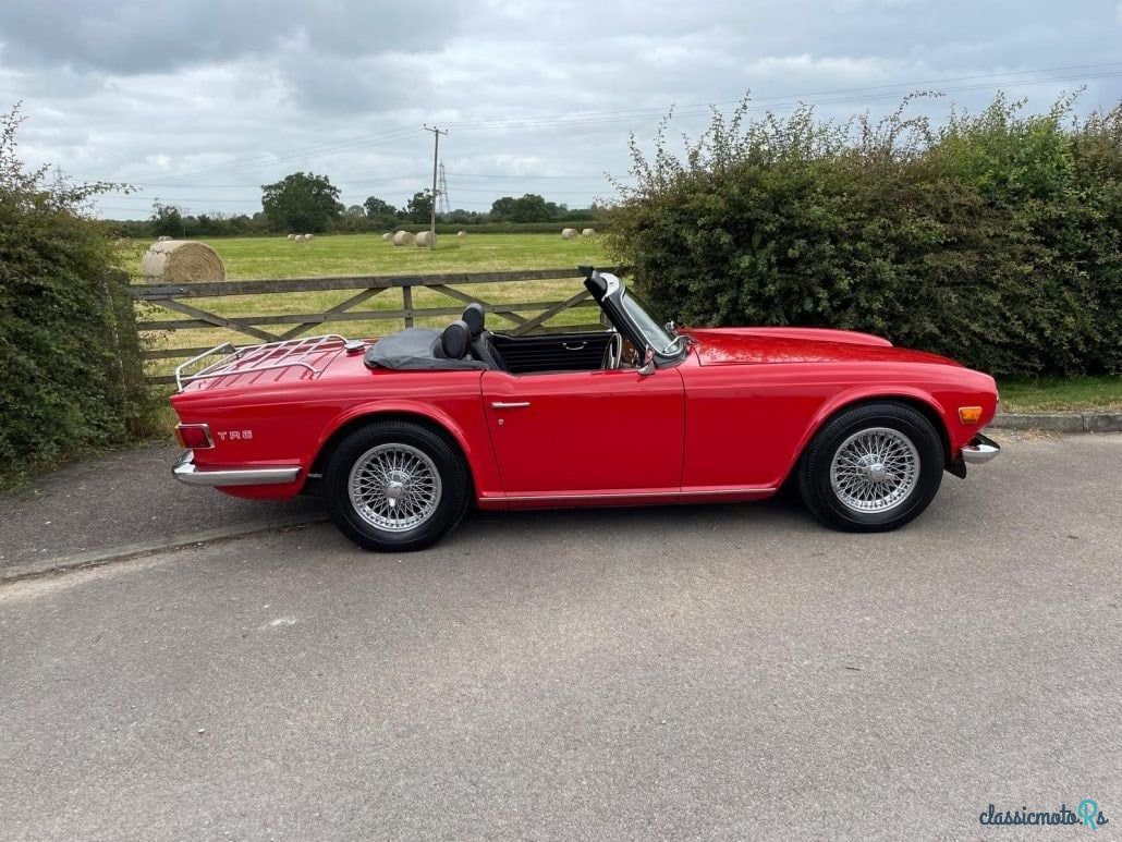 1970' Triumph TR6 photo #4