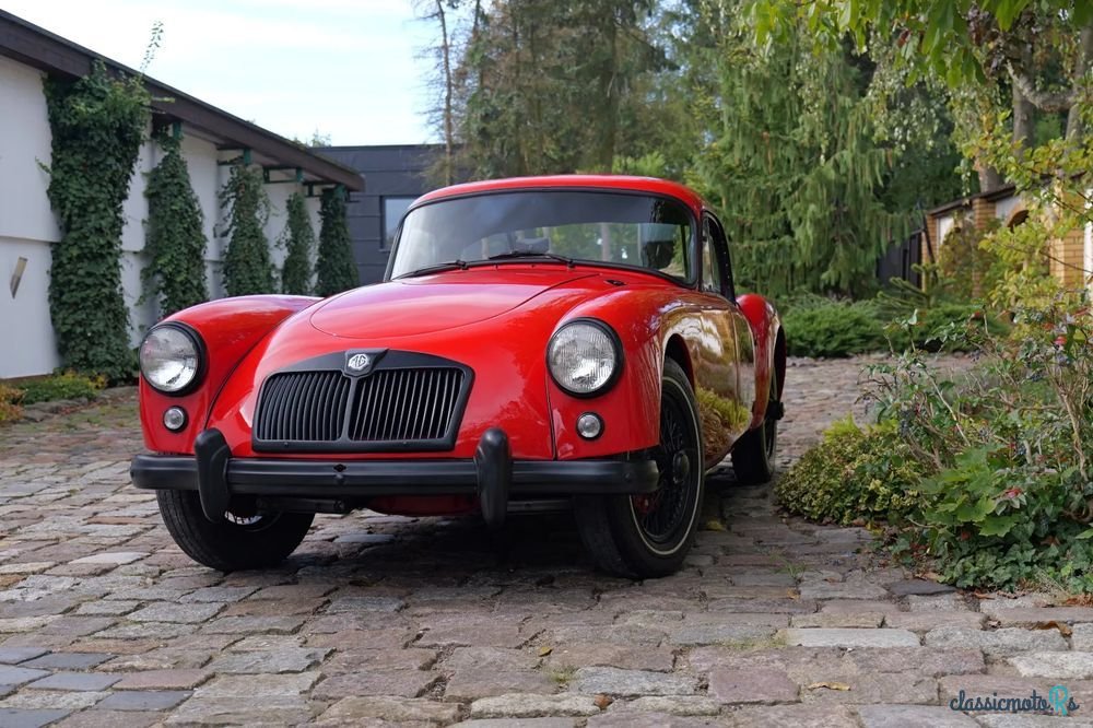 1957' MG MGA photo #1