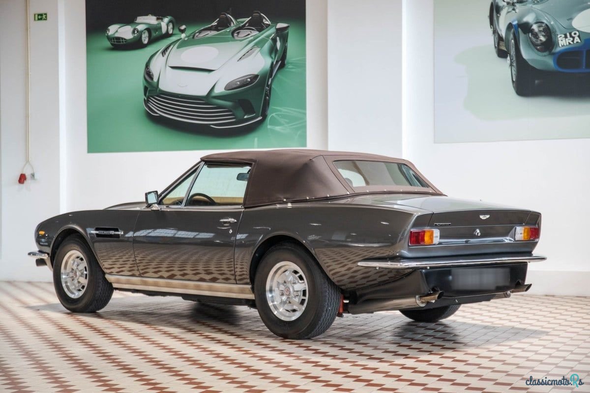 1982' Aston Martin V8 Volante photo #4