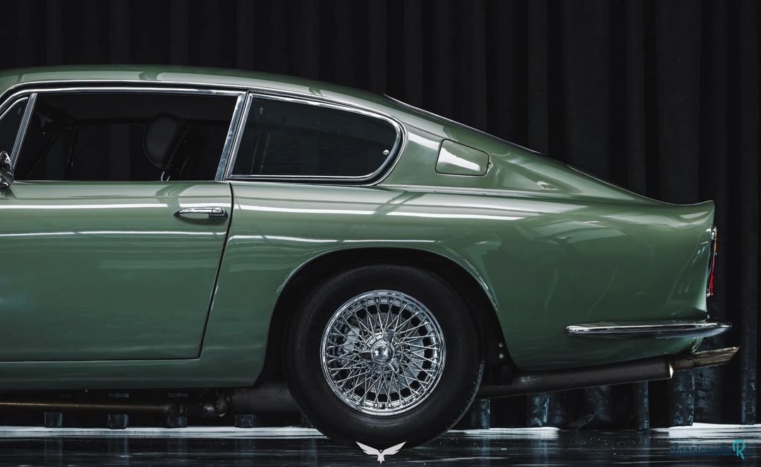 1967' Aston Martin DB6 photo #4