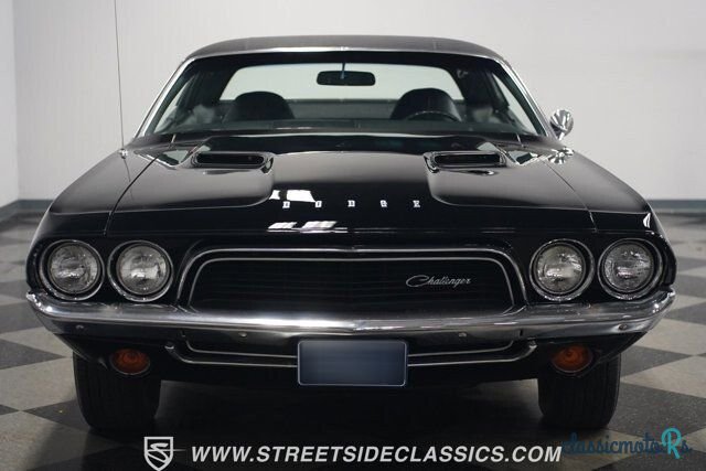 1972' Dodge Challenger photo #6