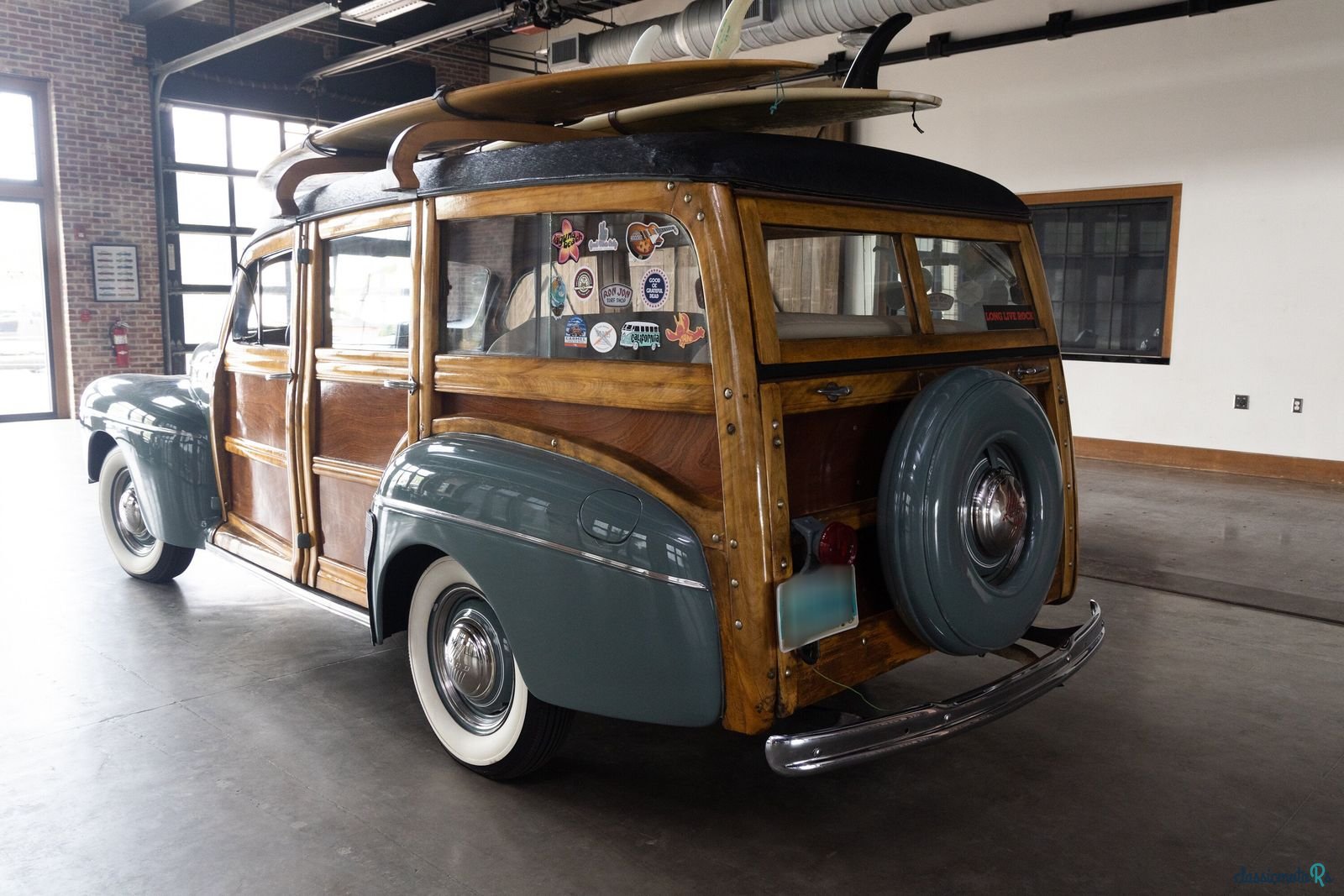 1946' Ford Super Deluxe photo #4