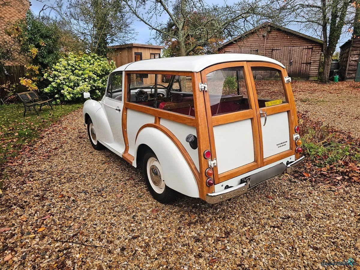 1969' Morris Minor photo #3