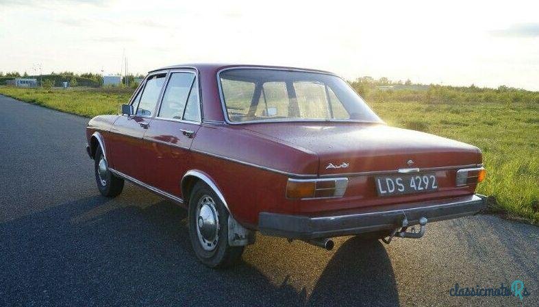 1971' Audi 100 photo #1