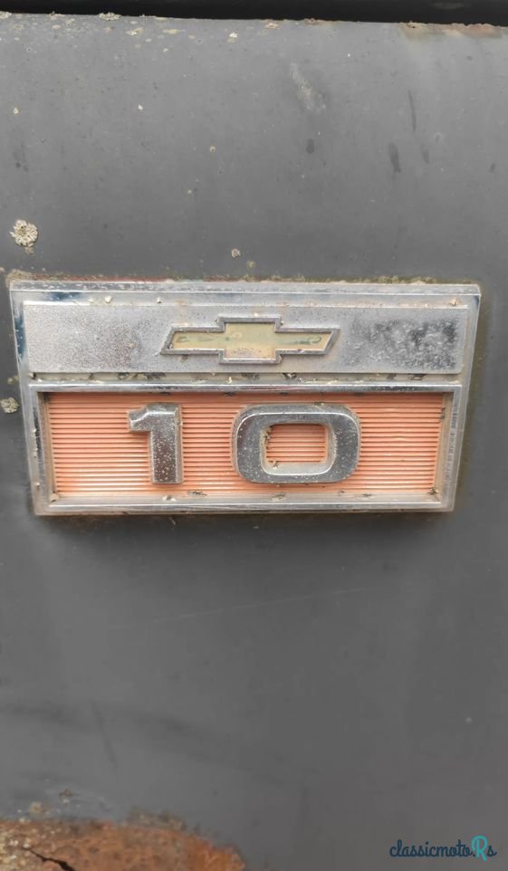 1964' Chevrolet Suburban photo #3