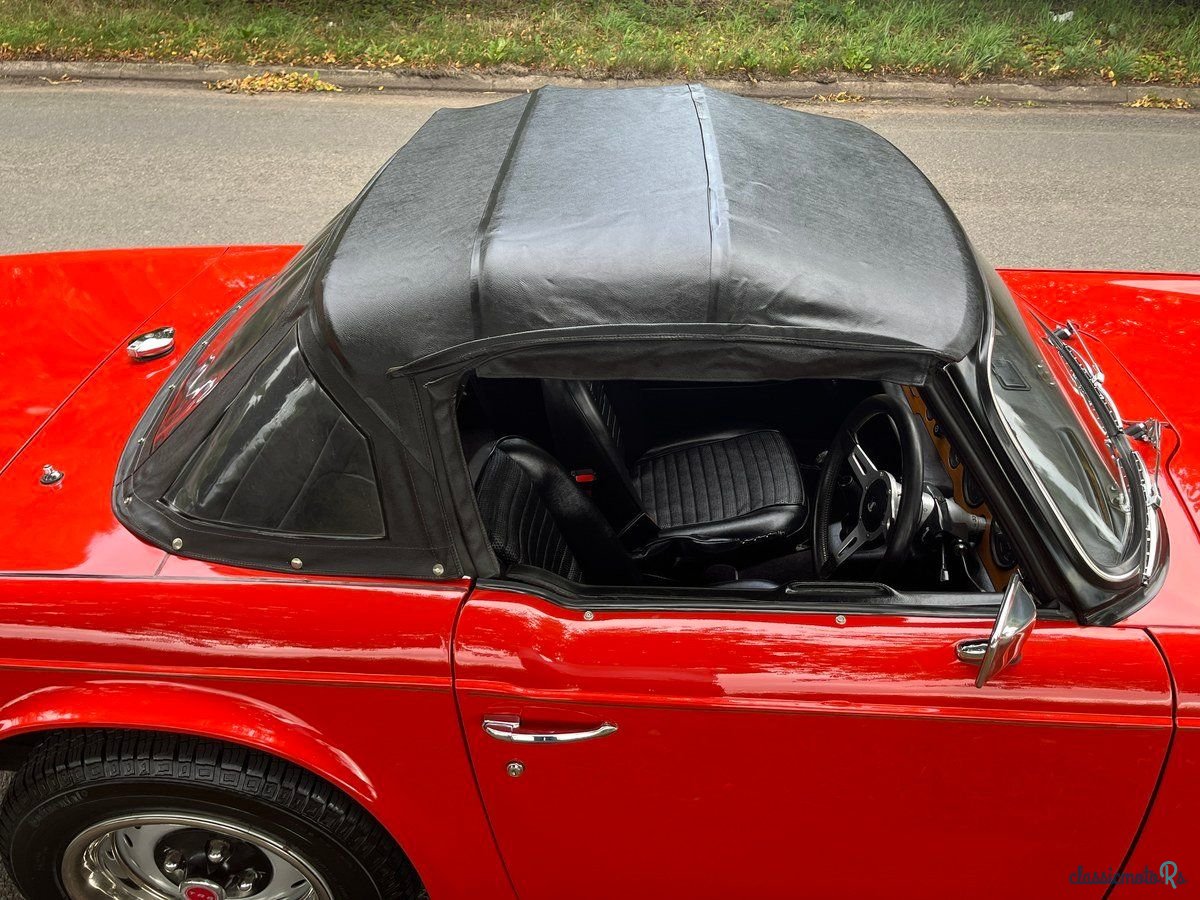 1972' Triumph TR6 photo #3