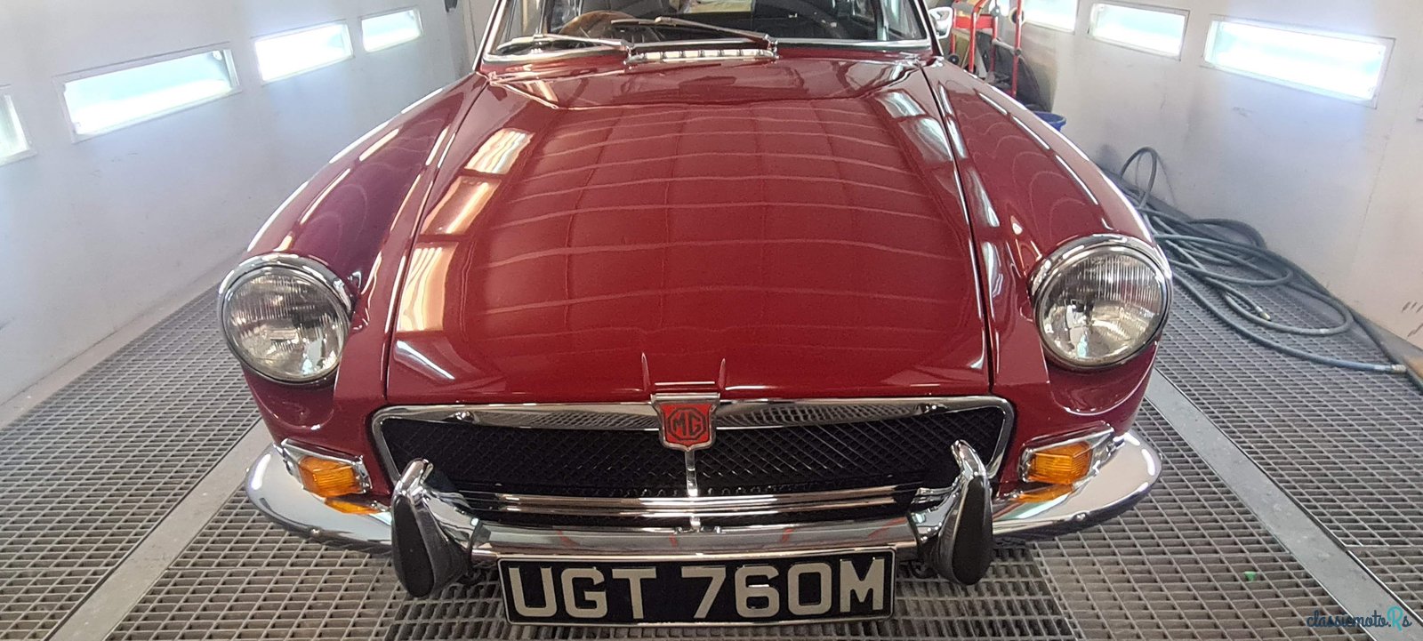 1973' MG Mgb Gt photo #2