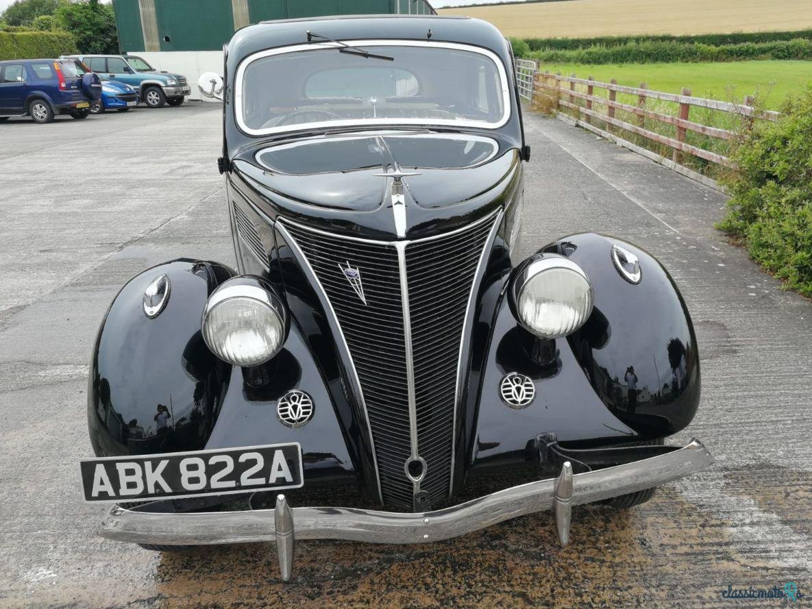 1937' Ford V8 Model 62 photo #4