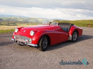 1960' Triumph TR3 photo #3