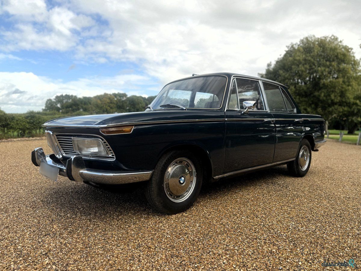 1971' BMW 2000 photo #1