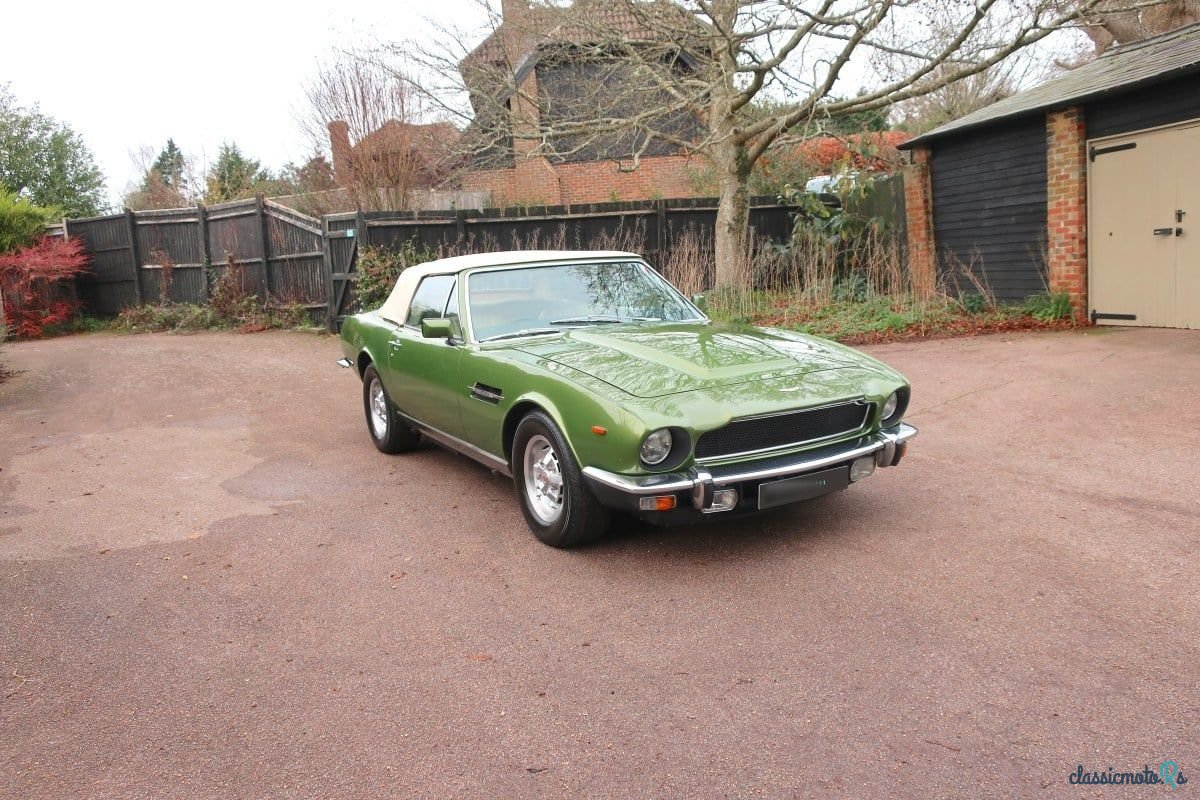 1979' Aston Martin V8 Volante photo #1