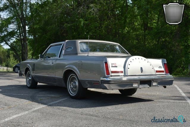 1981' Lincoln Mark VI photo #4