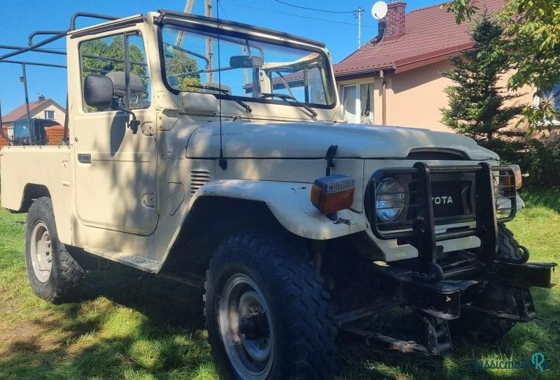 1978' Toyota Land Cruiser photo #1