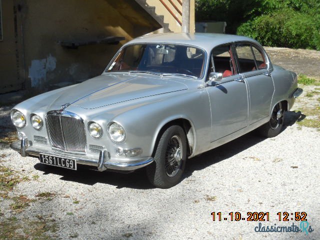 1968' Jaguar 420 photo #2