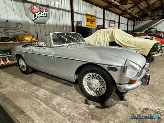 1972' MG MGB photo #1